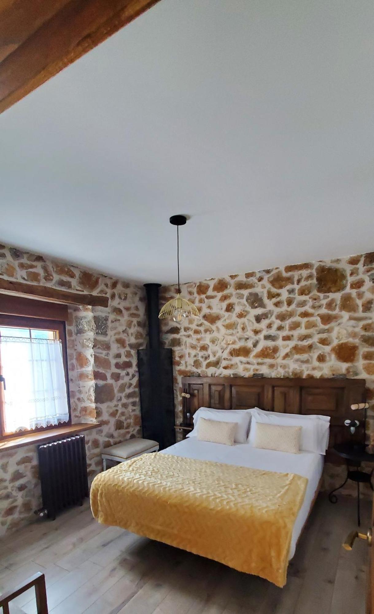 Casa Rural Carmen Luna Mallo de Luna Екстериор снимка
